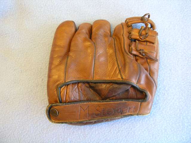 Paul Derringer Goldsmith PD Back Doug